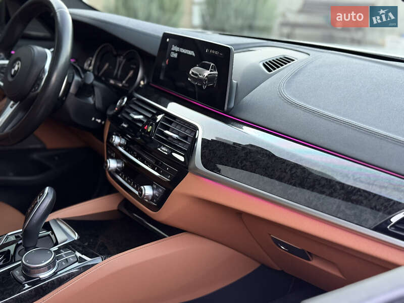 Седан BMW 5 Series 2017 в Миколаєві