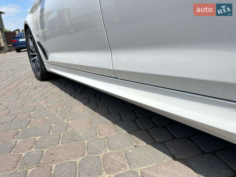 Седан BMW 5 Series 2020 в Ивано-Франковске