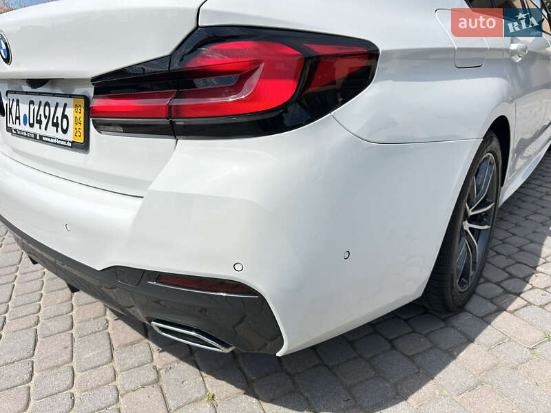 Седан BMW 5 Series 2020 в Ивано-Франковске