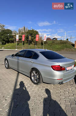 Седан BMW 5 Series 2013 в 