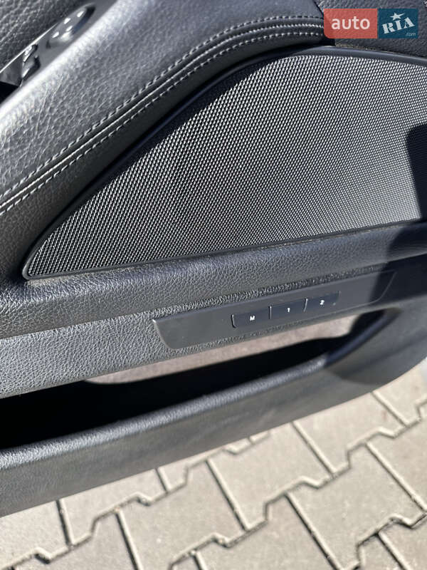 Седан BMW 5 Series 2013 в Чернівцях
