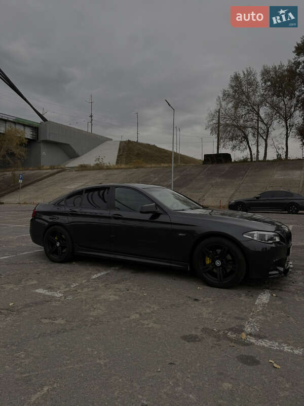 Седан BMW 5 Series 2011 в Киеве фото 5 Седан BMW 5 Series 2011 в Киеве