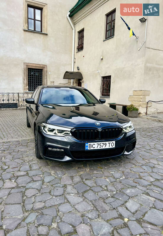 Седан BMW 5 Series 2017 в Львове