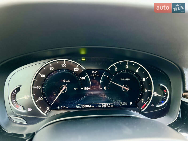 Седан BMW 5 Series 2017 в Львове