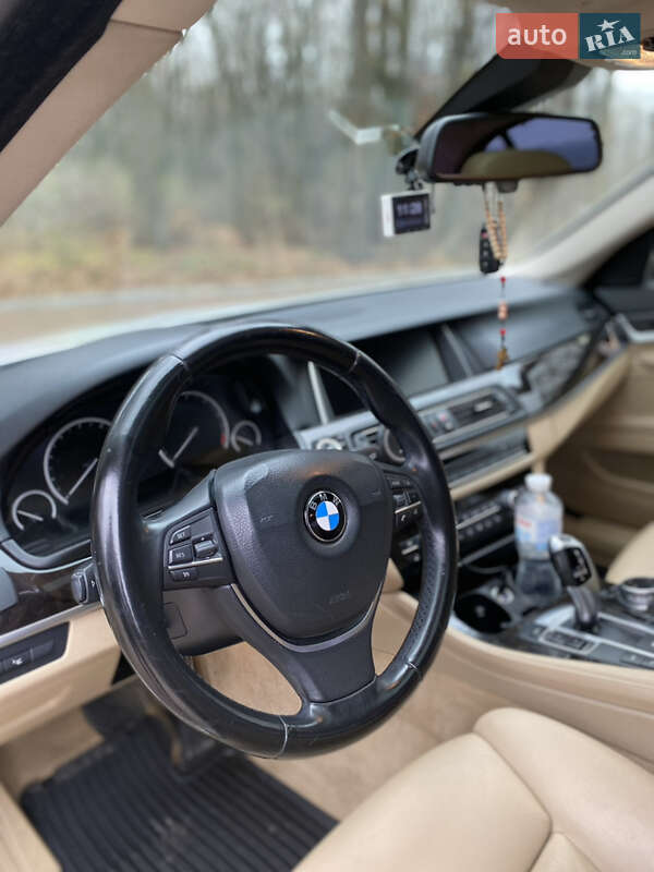 Седан BMW 5 Series 2014 в Тернополе