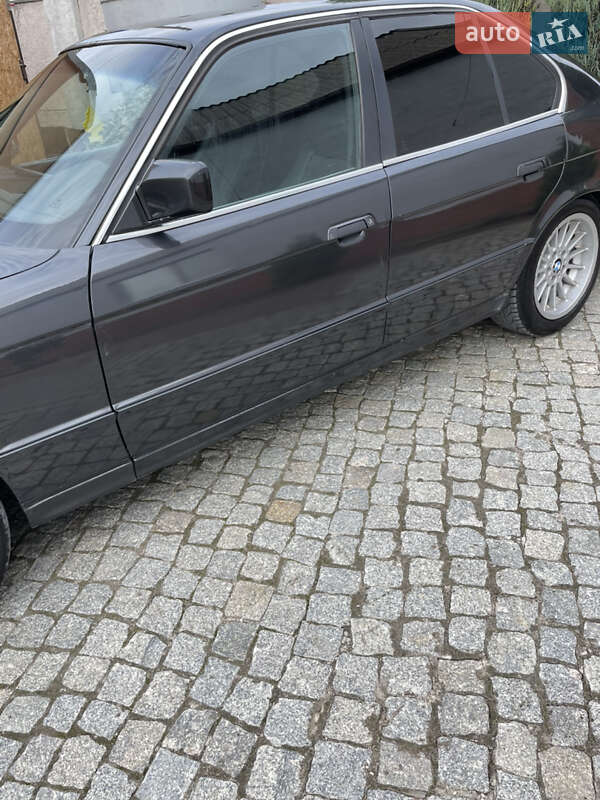 Седан BMW 5 Series 1990 в Запоріжжі фото 5 Седан BMW 5 Series 1990 в Запоріжжі