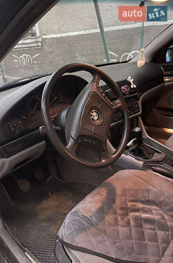 Седан BMW 5 Series 1996 в 