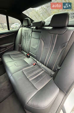Седан BMW 5 Series 2019 в 