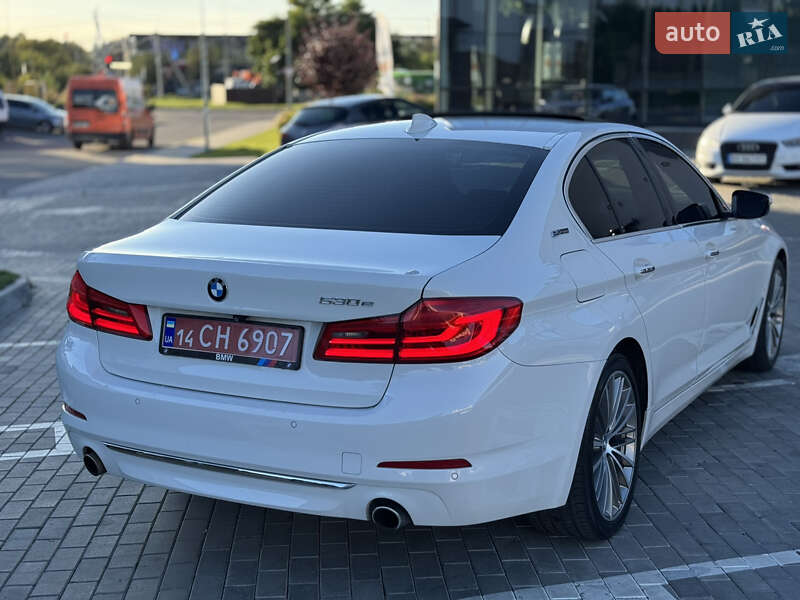 Седан BMW 5 Series 2018 в Ровно фото 33 Седан BMW 5 Series 2018 в Ровно