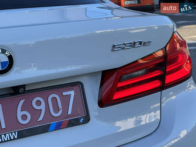 Седан BMW 5 Series 2018 в Ровно фото 36 Седан BMW 5 Series 2018 в Ровно