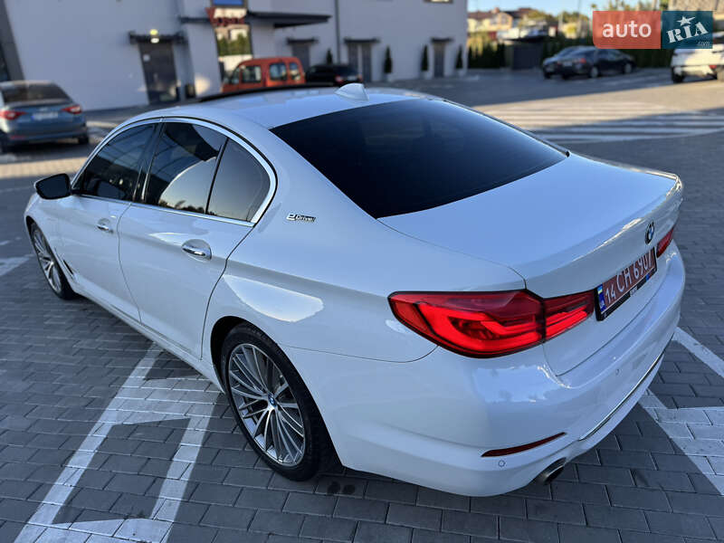 Седан BMW 5 Series 2018 в Ровно фото 37 Седан BMW 5 Series 2018 в Ровно