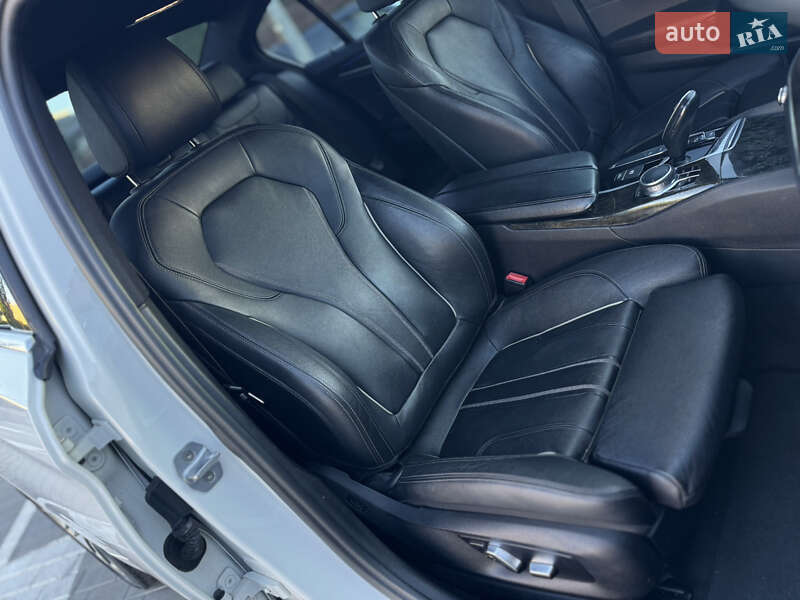Седан BMW 5 Series 2018 в Ровно фото 62 Седан BMW 5 Series 2018 в Ровно
