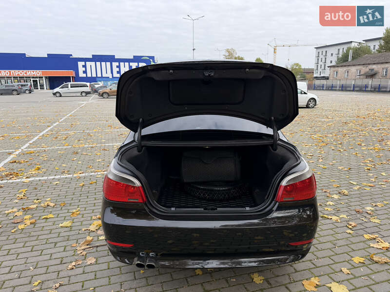 Седан BMW 5 Series 2006 в Тернополе