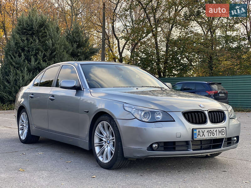 Седан BMW 5 Series 2004 в Харкові