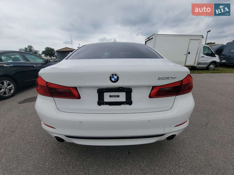 Седан BMW 5 Series 2017 в Самборе фото 27 Седан BMW 5 Series 2017 в Самборе