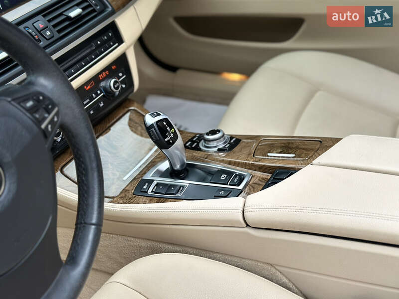 Седан BMW 5 Series 2013 в Дрогобичі
