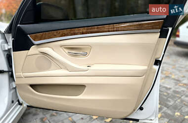 Седан BMW 5 Series 2013 в 