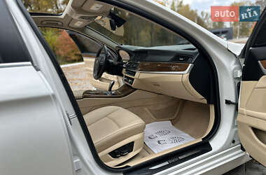Седан BMW 5 Series 2013 в 