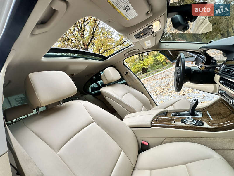 Седан BMW 5 Series 2013 в Дрогобичі