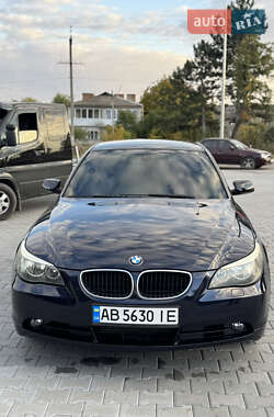 Седан BMW 5 Series 2003 в 