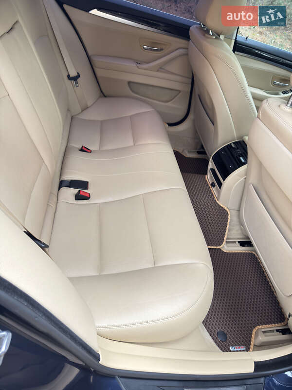 Седан BMW 5 Series 2014 в Киеве фото 25 Седан BMW 5 Series 2014 в Киеве