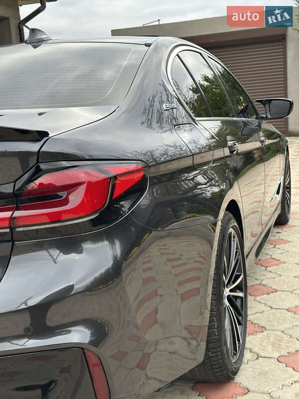Седан BMW 5 Series 2018 в Николаеве фото 7 Седан BMW 5 Series 2018 в Николаеве