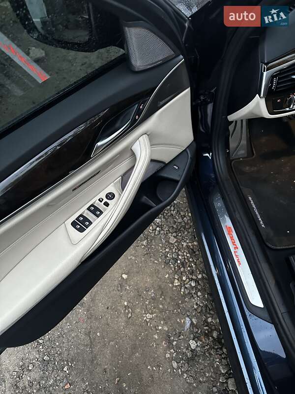 Седан BMW 5 Series 2017 в Киеве фото 9 Седан BMW 5 Series 2017 в Киеве
