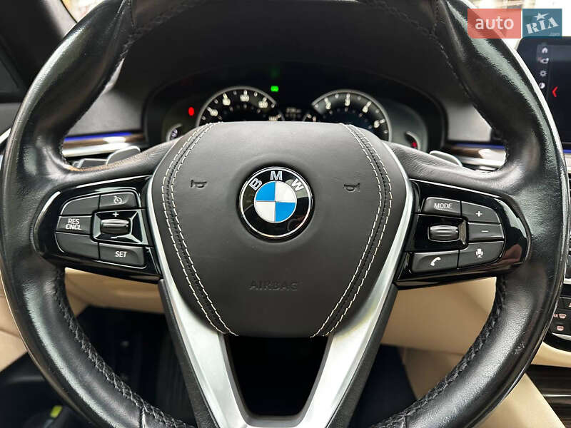 Седан BMW 5 Series 2017 в Киеве