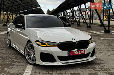 Седан BMW 5 Series 2017 в Тернополе