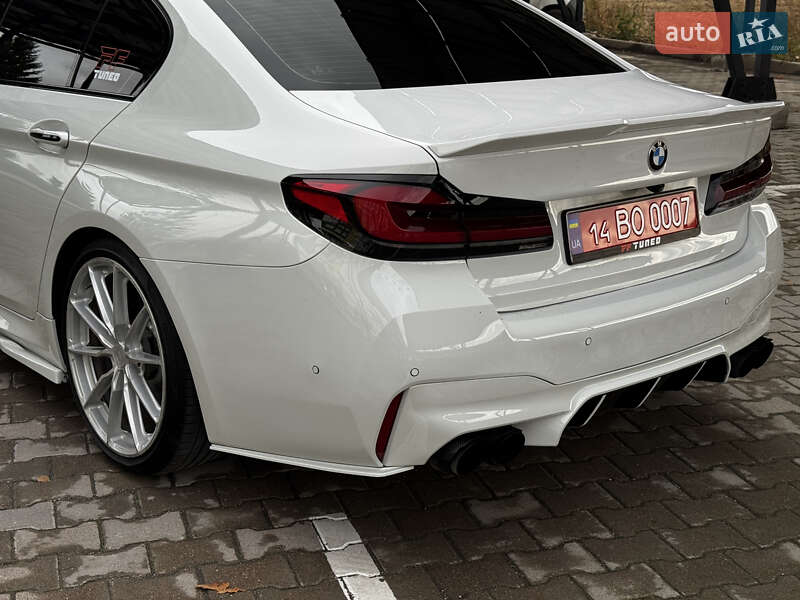 Седан BMW 5 Series 2017 в Тернополе