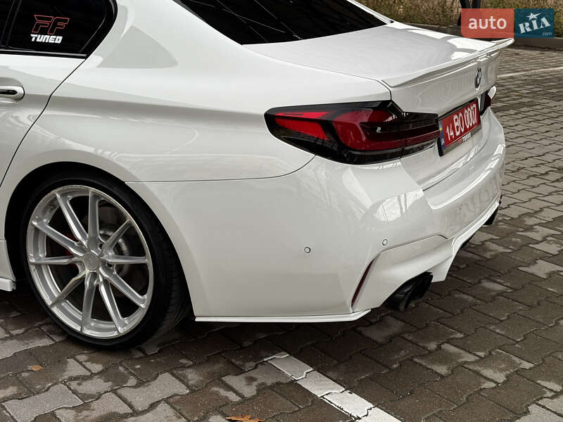 Седан BMW 5 Series 2017 в Тернополе