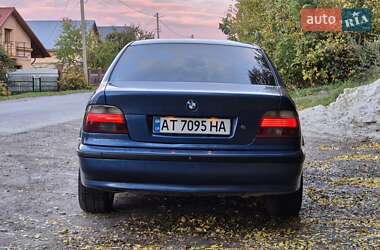 Седан BMW 5 Series 2001 в 