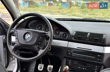 Универсал BMW 5 Series 2001 в 