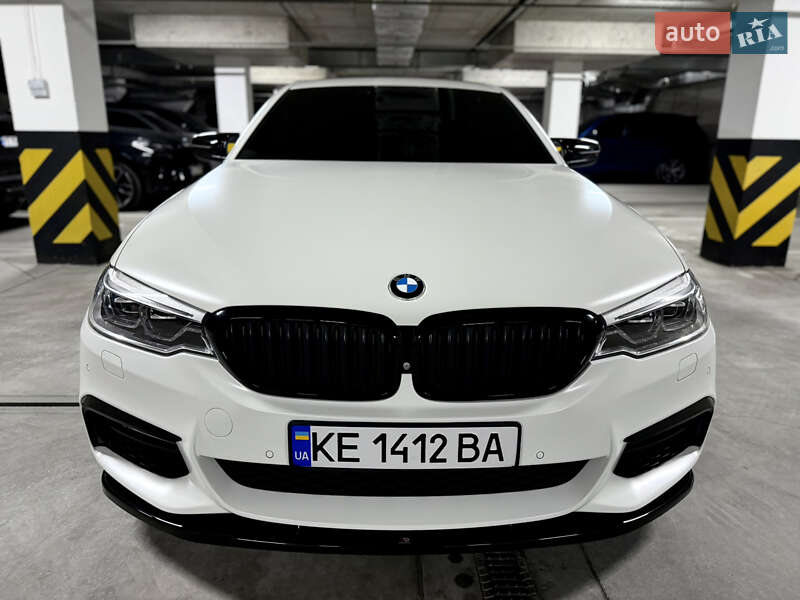 Седан BMW 5 Series 2017 в Днепре