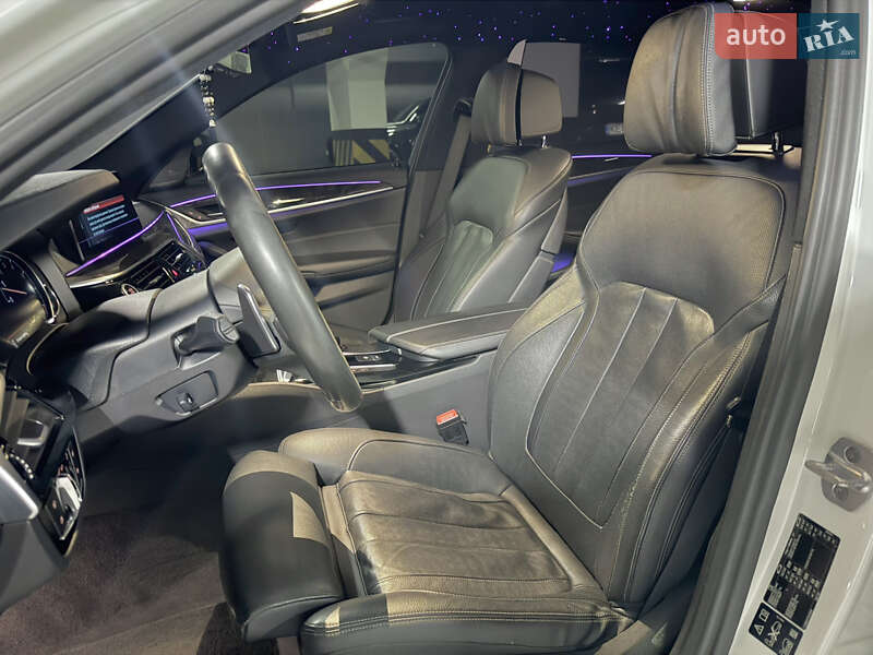 Седан BMW 5 Series 2017 в Днепре