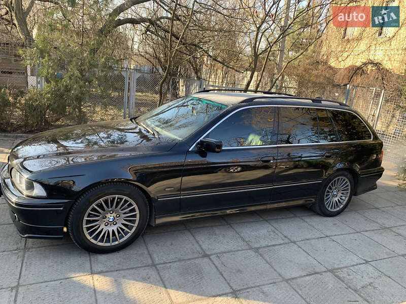 BMW 5 Series 2004