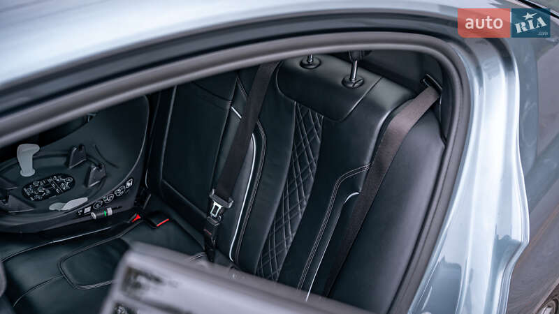 Седан BMW 5 Series 2019 в Хмельницком