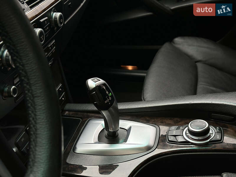 Седан BMW 5 Series 2008 в Броварах