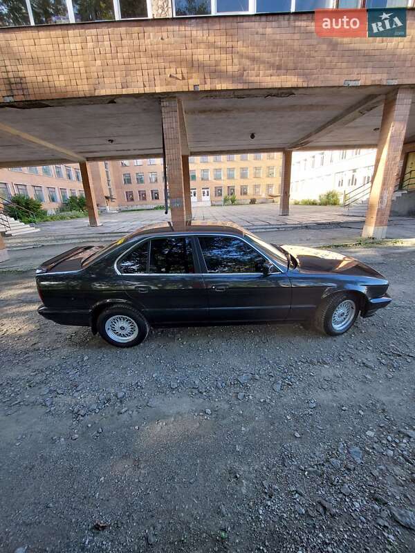 Седан BMW 5 Series 1992 в Каменец-Подольском фото 3 Седан BMW 5 Series 1992 в Каменец-Подольском