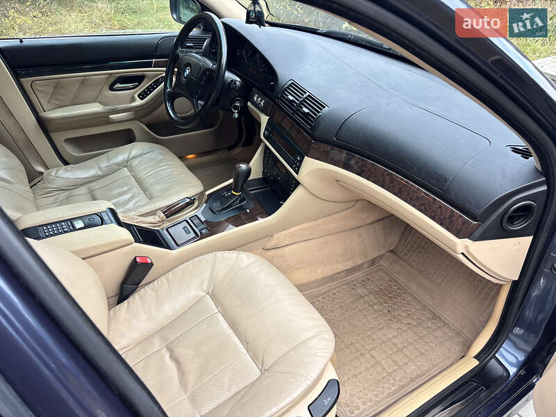 Седан BMW 5 Series 2002 в Ровно фото 34 Седан BMW 5 Series 2002 в Ровно
