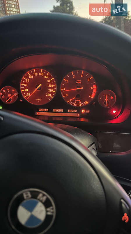 Седан BMW 5 Series 2000 в Днепре