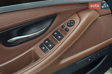 Седан BMW 5 Series 2015 в 