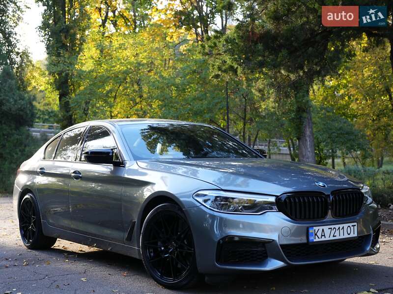 Седан BMW 5 Series 2018 в 