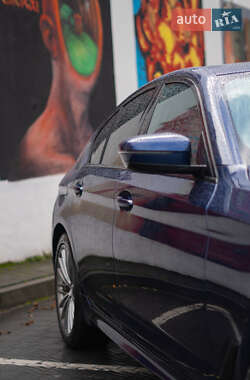 Седан BMW 5 Series 2020 в 