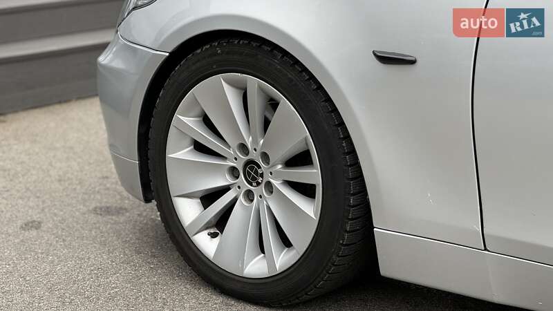 Седан BMW 5 Series 2003 в Києві