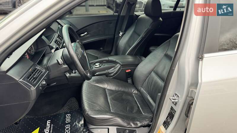 Седан BMW 5 Series 2003 в Києві