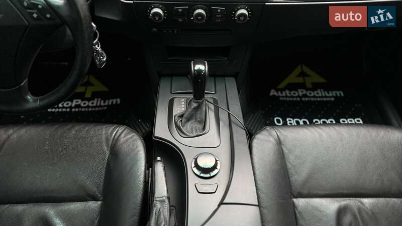 Седан BMW 5 Series 2003 в Києві