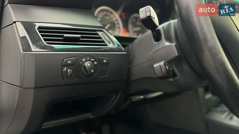 Седан BMW 5 Series 2003 в Києві