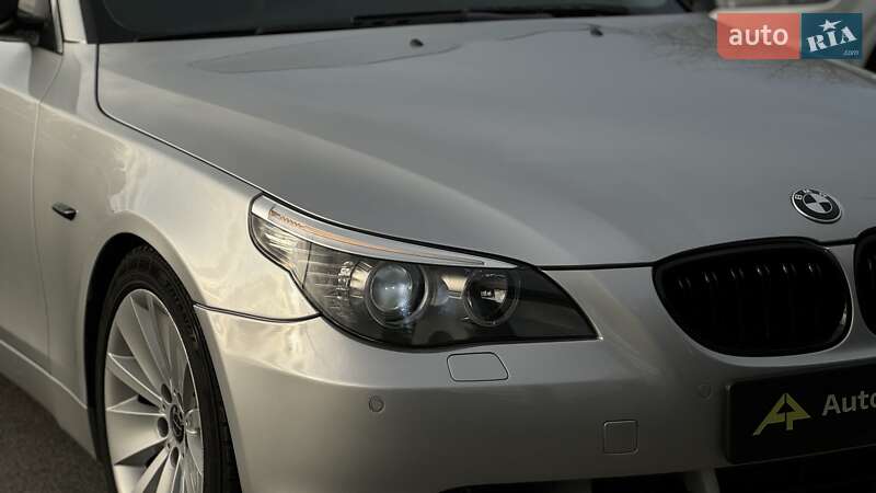 Седан BMW 5 Series 2003 в Києві