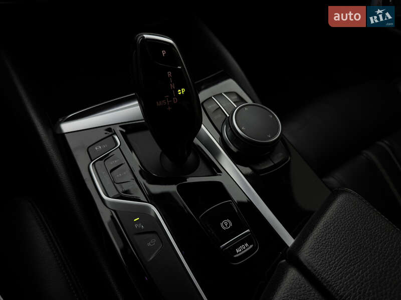 Седан BMW 5 Series 2019 в Києві фото 20 Седан BMW 5 Series 2019 в Києві